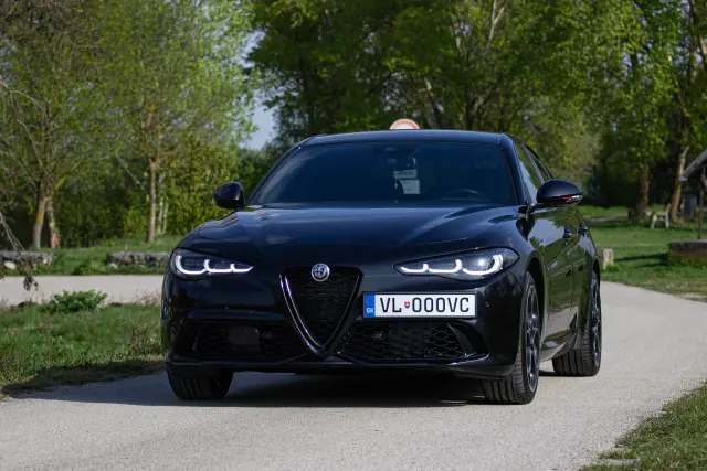 Alfa Romeo Giulia — Competizone