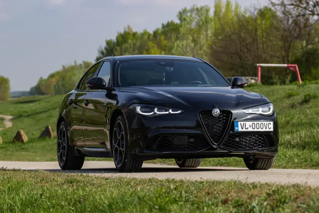 Alfa Romeo Giulia — Competizone – 4