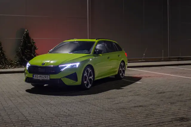 Škoda Octavia RS – Nočná jazda – 1