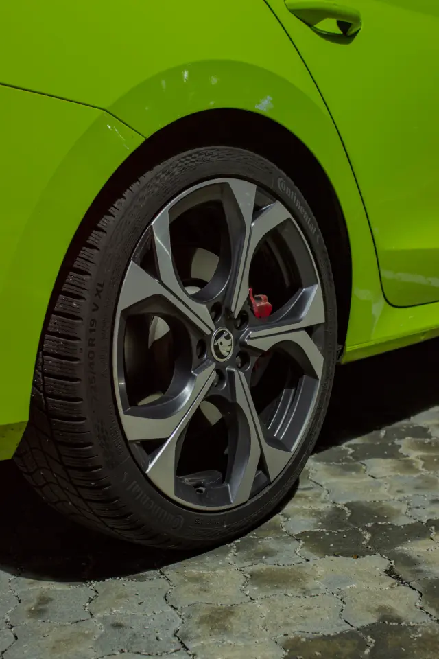 Škoda Octavia RS – Nočná jazda – 10