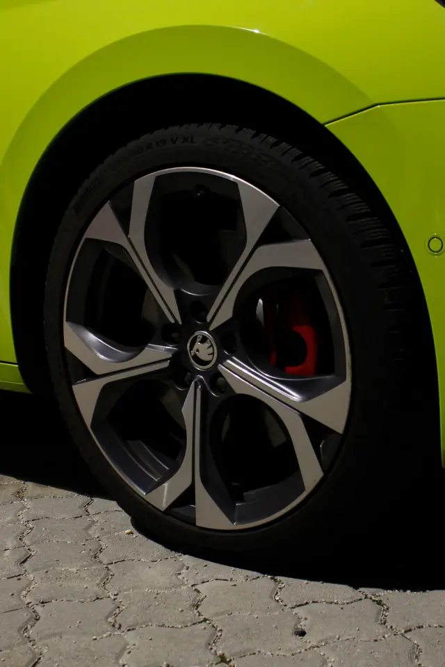 Škoda Octavia RS – Nočná jazda – 11