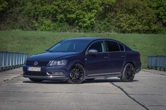 VW Passat — Denný shoot