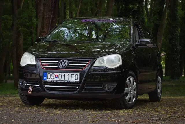 VW Polo Family — Black Session – 2